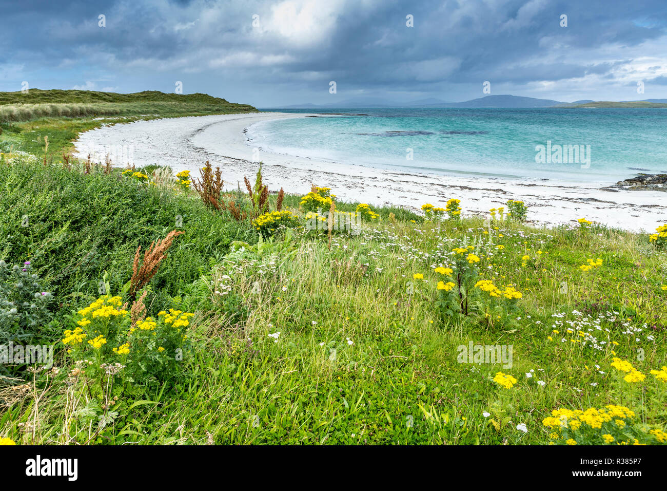 Vue de la plage pittoresque, au nord à l'île de Barra, îles Hébrides, Ecosse, Royaume-Uni, Europe Banque D'Images