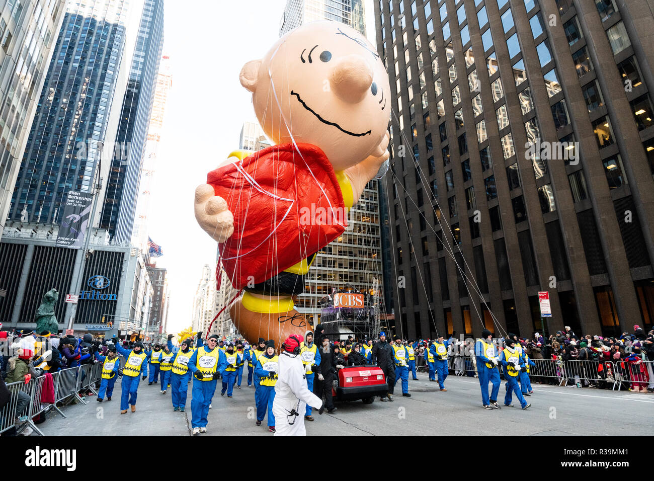 Charlie Brown balloon vu au cours de la 2018 Macy's Thanksgiving Day Parade à New York. Banque D'Images
