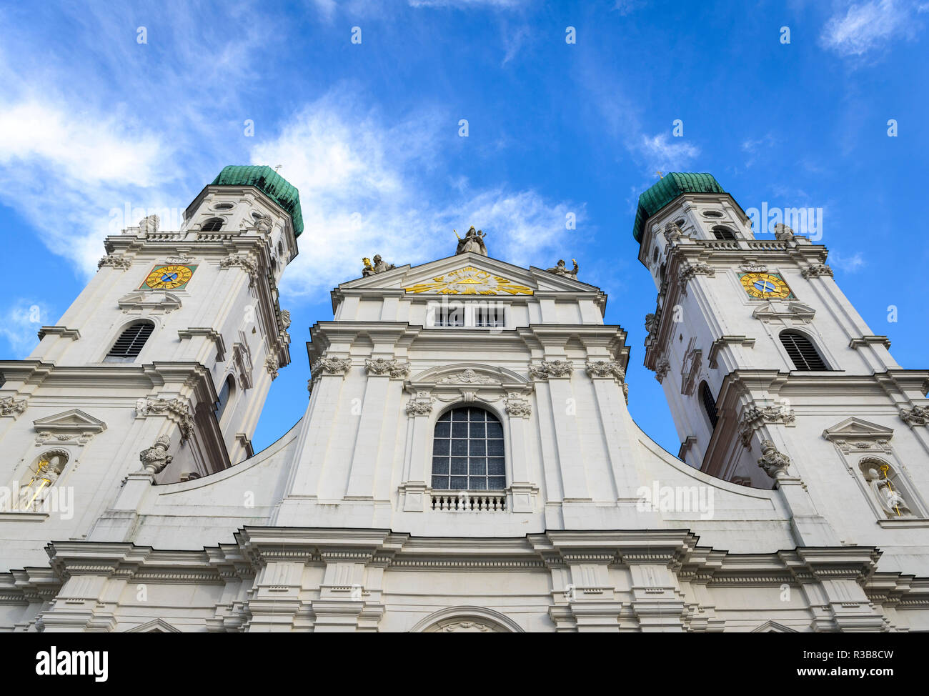 Façade ouest, la cathédrale St Stephen, Passau, Thuringe, Bavière, Allemagne Banque D'Images