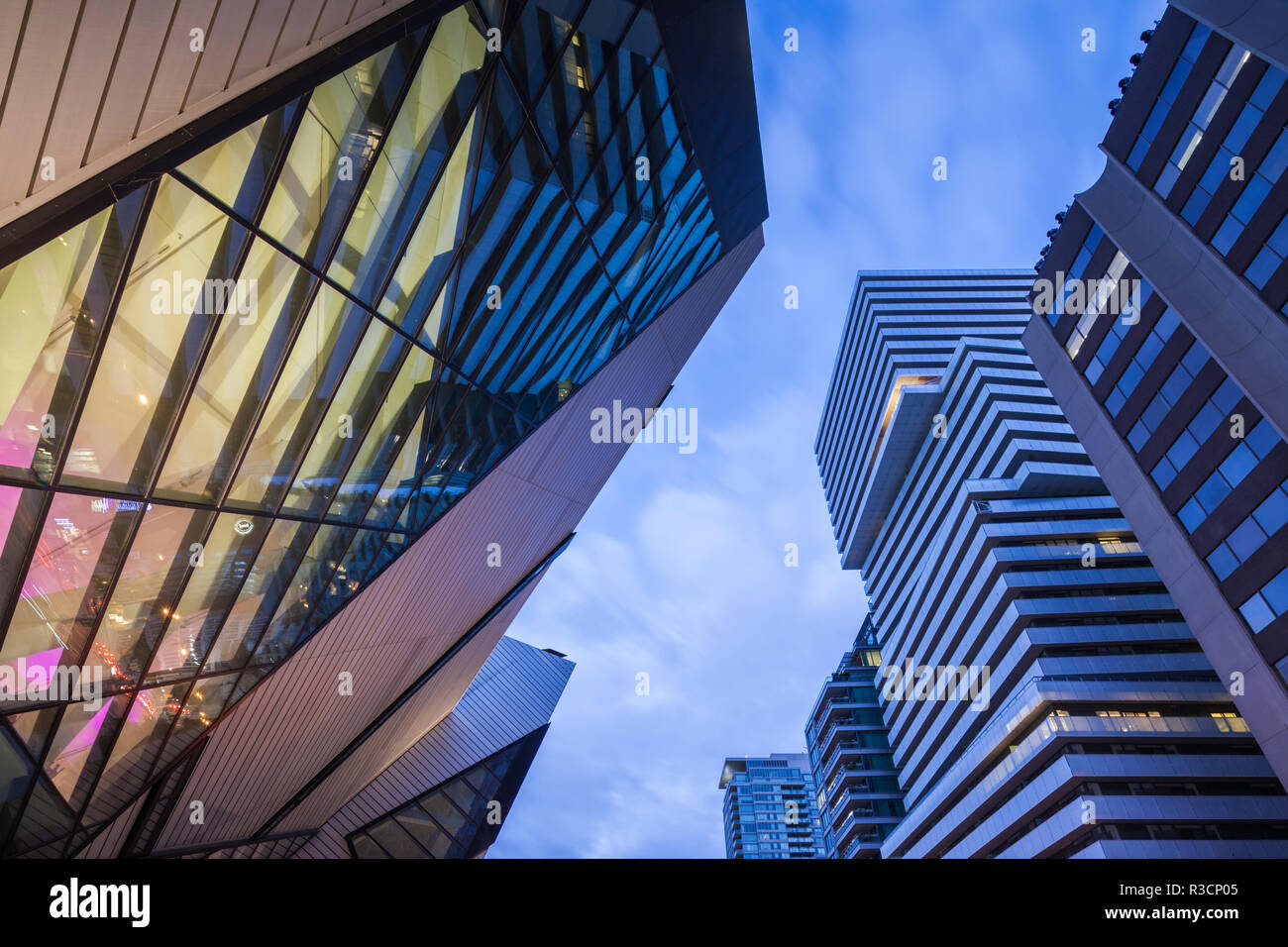 Le Canada, l'Ontario, Toronto, Royal Ontario Museum, Crystal, Daniel Liebeskind, architecte Banque D'Images