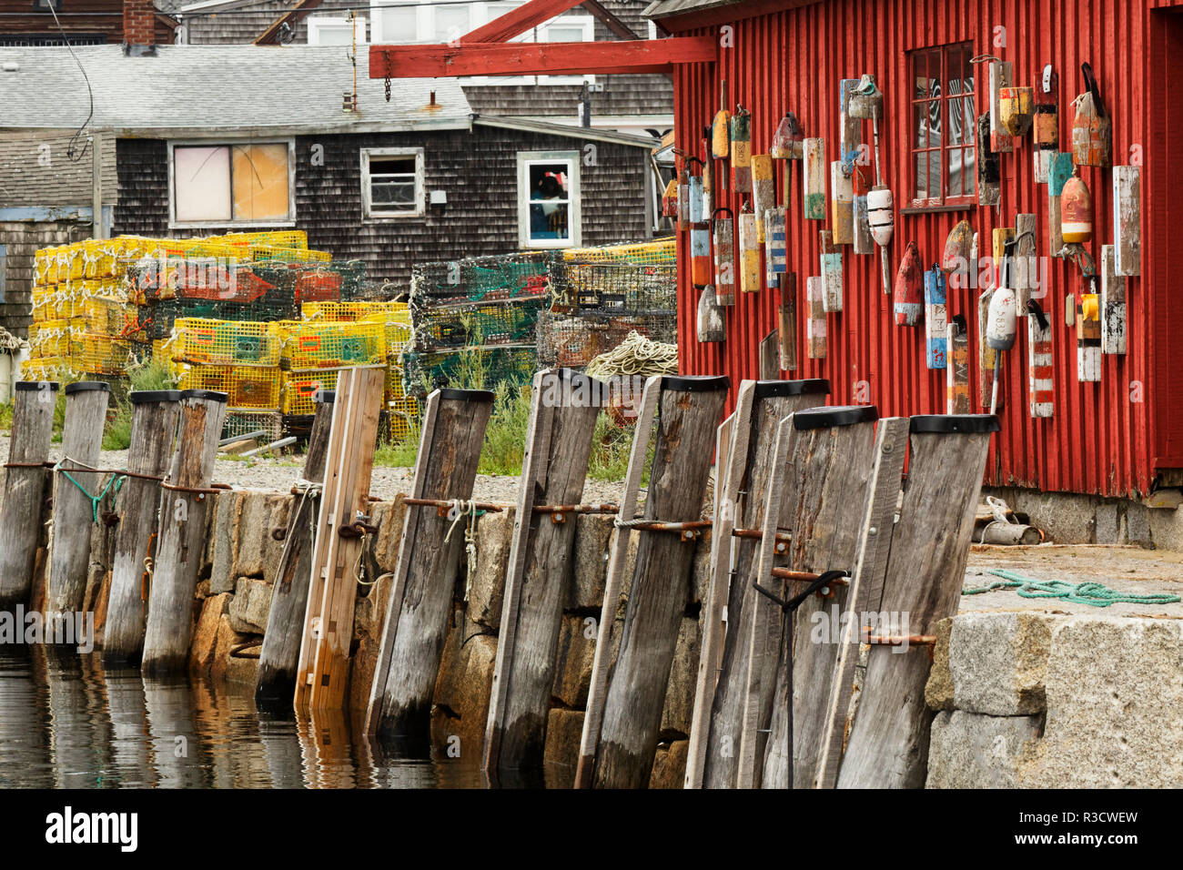 Bouées du célèbre motif numéro 1, Rockport Harbor, Massachusetts, fish house. Banque D'Images