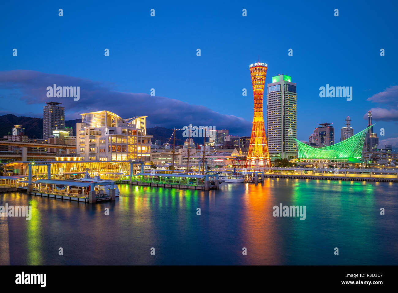 Scène de nuit du port de Kobe à Osaka, Japon aera Banque D'Images