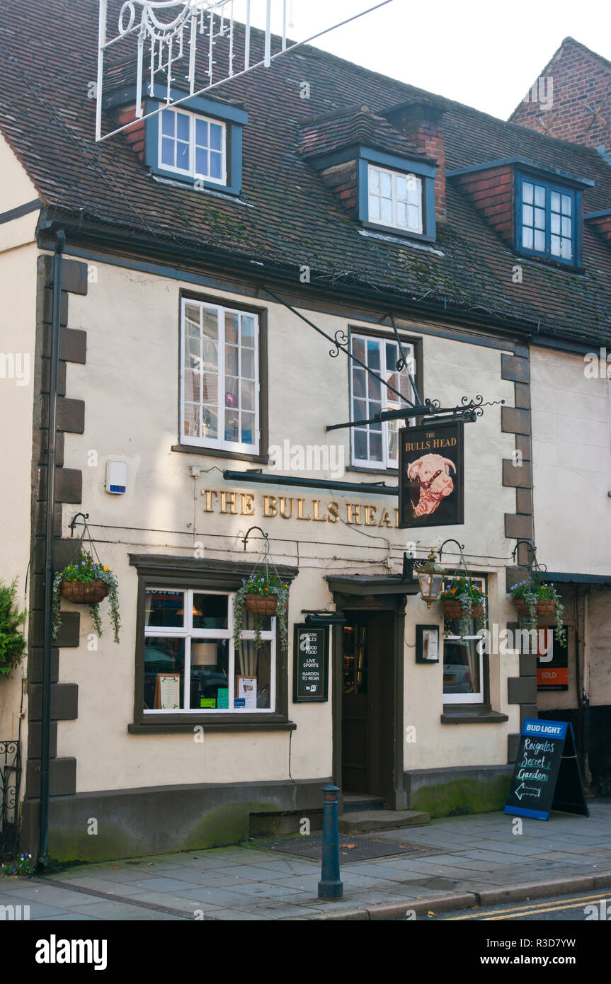 Extérieur de la Bulls Head Pub Reigate Surrey UK Banque D'Images