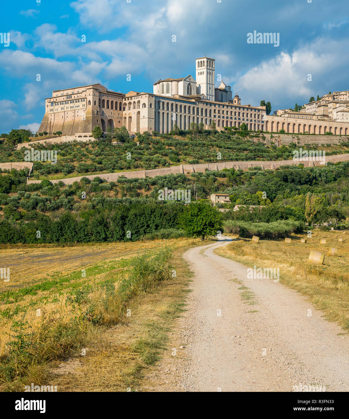 Vue panoramique d'assise, dans la province de Pérouse, dans la région Ombrie en Italie. Banque D'Images