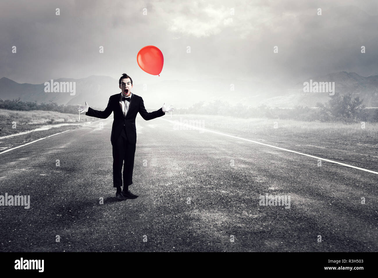 Jeune homme mime. Technique mixte Banque D'Images