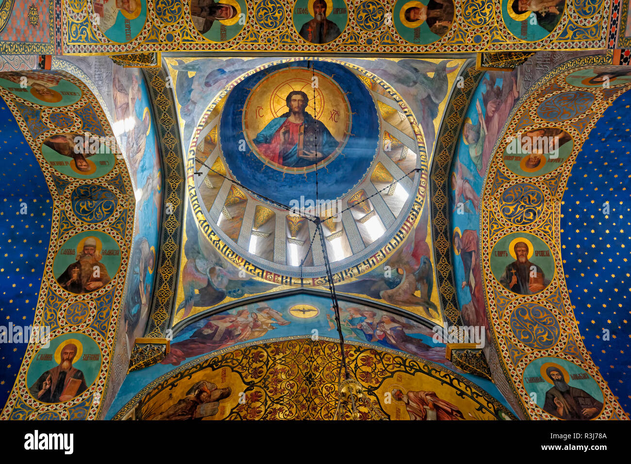 La Cathédrale Sioni, fresques intérieures représentant des scènes bibliques, Tbilissi, Géorgie Banque D'Images