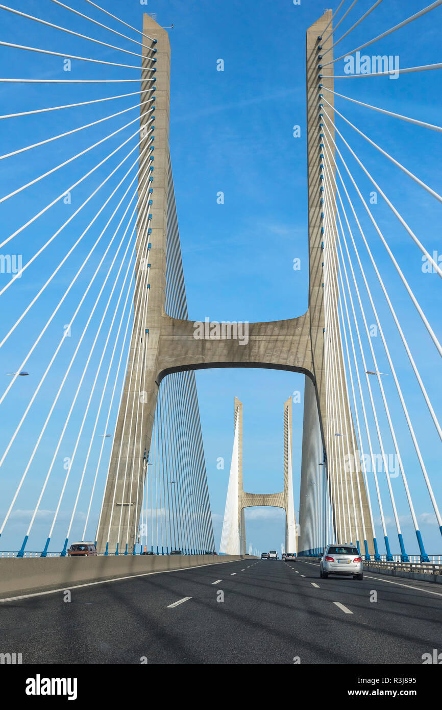 Ponte Vasco da Gama Bridge, pont le plus long d'Europe, Lisbonne, Portugal Banque D'Images
