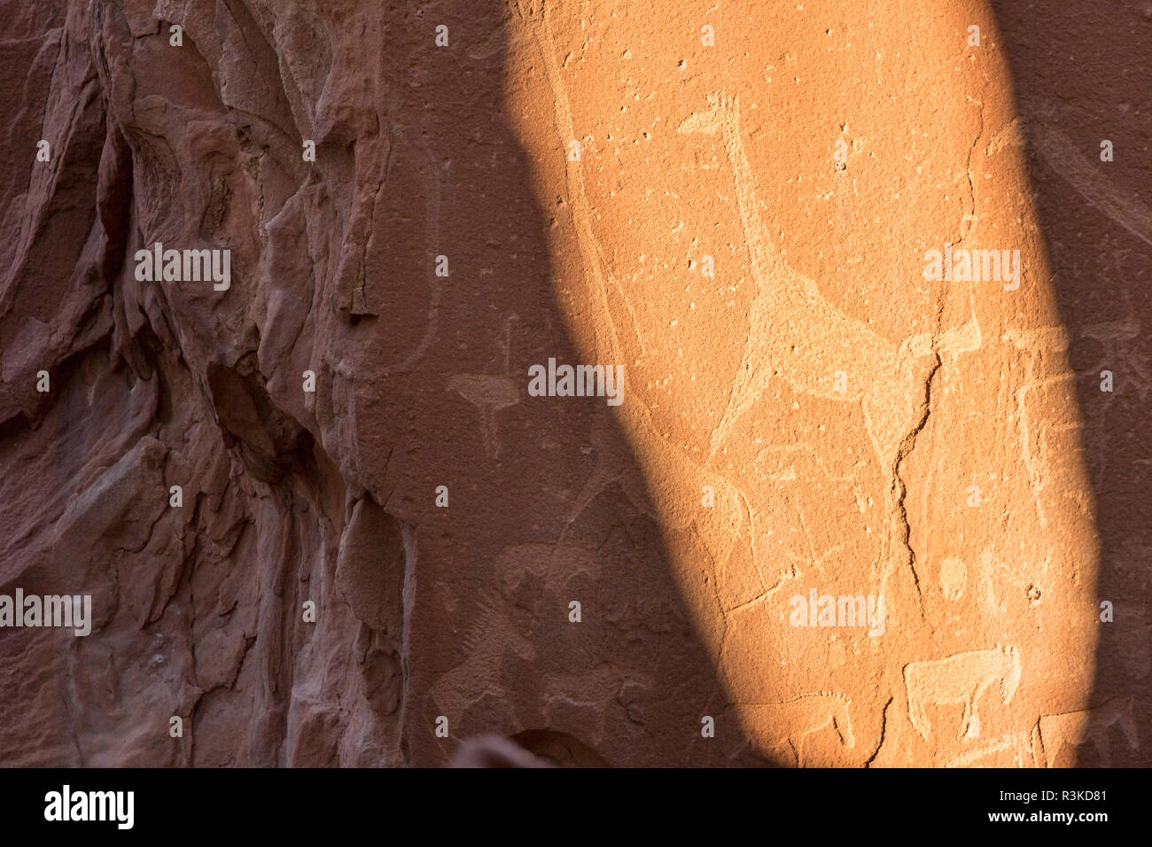 L'Afrique, la Namibie, Twyfelfontein. L'art rupestre ancien à Twyfelfontein Country Lodge. En tant que crédit : Wendy Kaveney Jaynes / Galerie / DanitaDelimont.com Banque D'Images