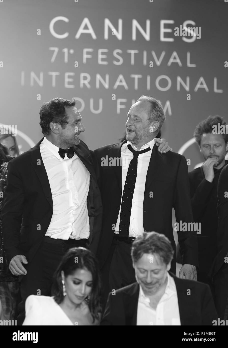 CANNES, FRANCE - 13 MAI 2018 : Gilles Lellouche andBenoît Poelvoorde après le débrouiller projection au Festival de Cannes (Ph : Mickael Chavet) Banque D'Images