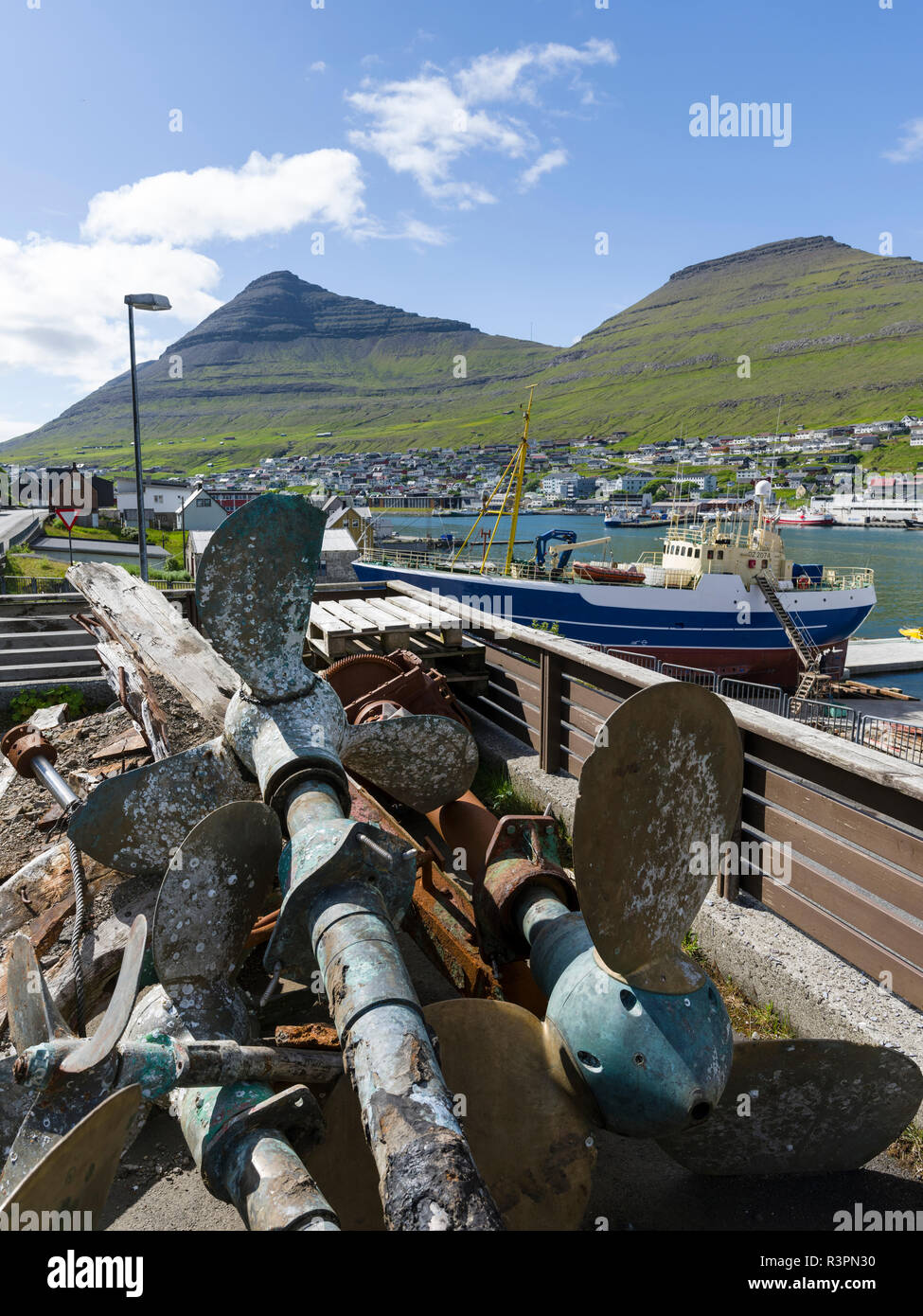 Port de Klaksvik, capitale de Les îles du nord de l'île de Bordoy Nordoyggjar, îles Féroé, Danemark Banque D'Images