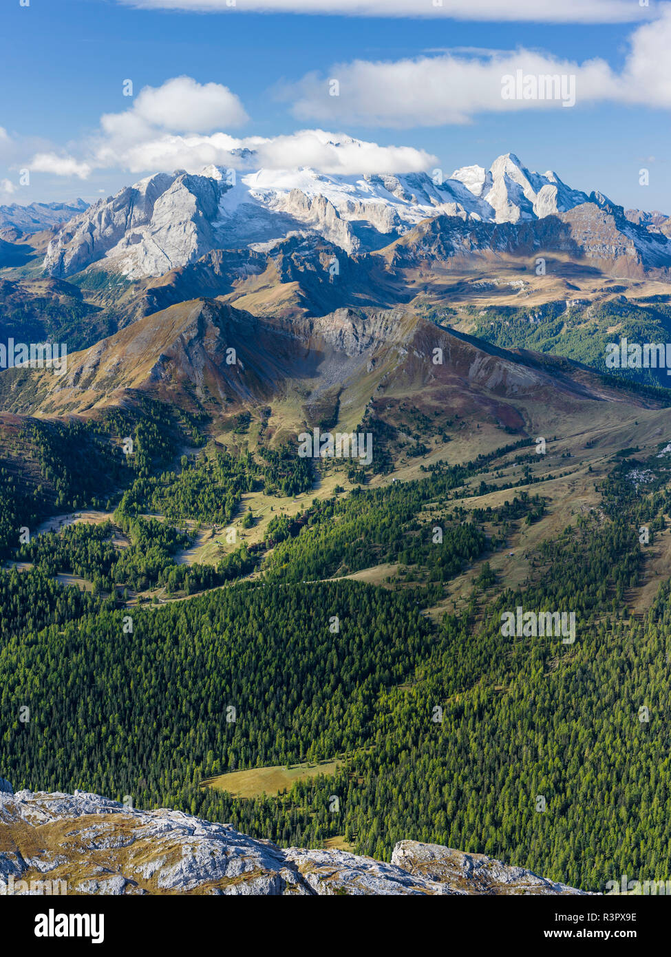 Mont Marmolada, la reine des Dolomites. Les Dolomites sont inscrites au Patrimoine de l'UNESCO. L'Europe centrale, Italie Banque D'Images