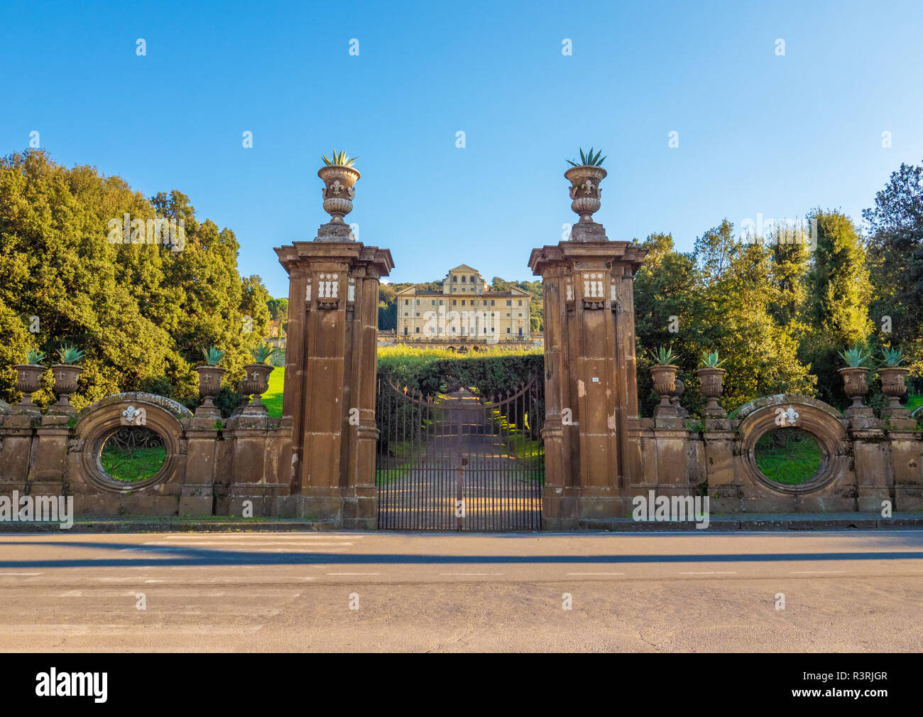 Frascati (Italie) - une petite ville de Castelli Romani en zone métropolitaine de Rome, célèbre pour les nombreuses Villa de noblesse pontificale. Banque D'Images