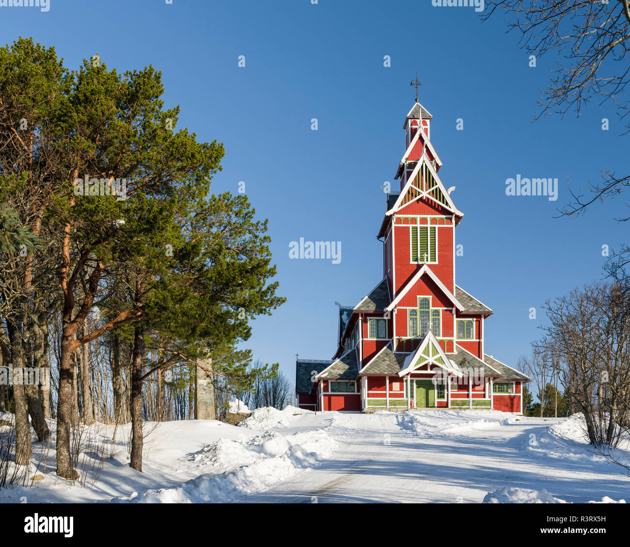 Church Buksnes Kirke, île Vestvagoy. Les îles Lofoten, dans le nord de la Norvège au cours de l'hiver. La Scandinavie, la Norvège Banque D'Images