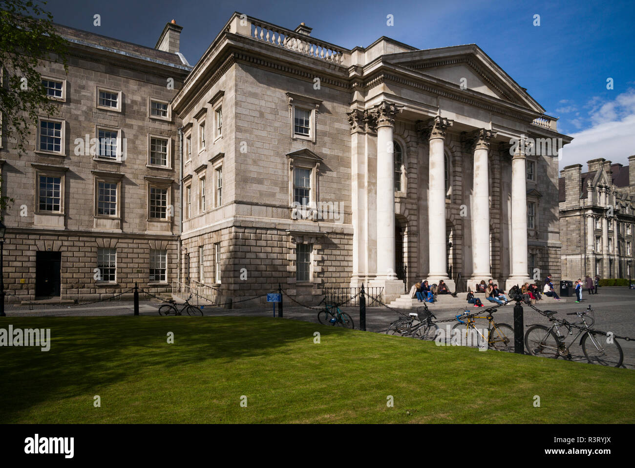 L'Irlande, Dublin, Trinity College, La Chapelle, extérieur Banque D'Images