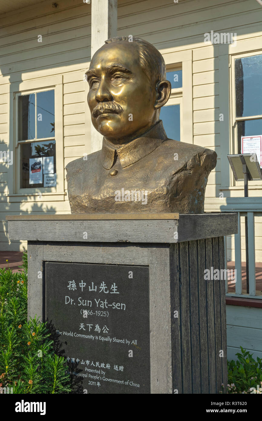 Californie, Sacramento River Delta, Musée de l'école chinoise Locke construit 1915, Dr. Sun Yat-sen bust Banque D'Images