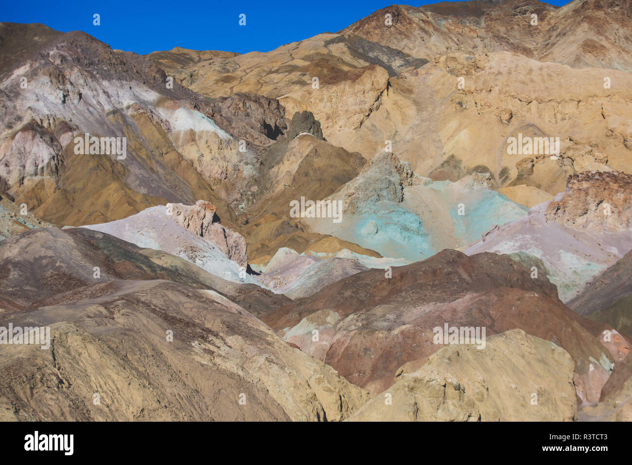 Vue de la palette d'Artistes Artistes en dur dans la Death Valley National Park, Death Valley, comté d'Inyo, California, USA Banque D'Images