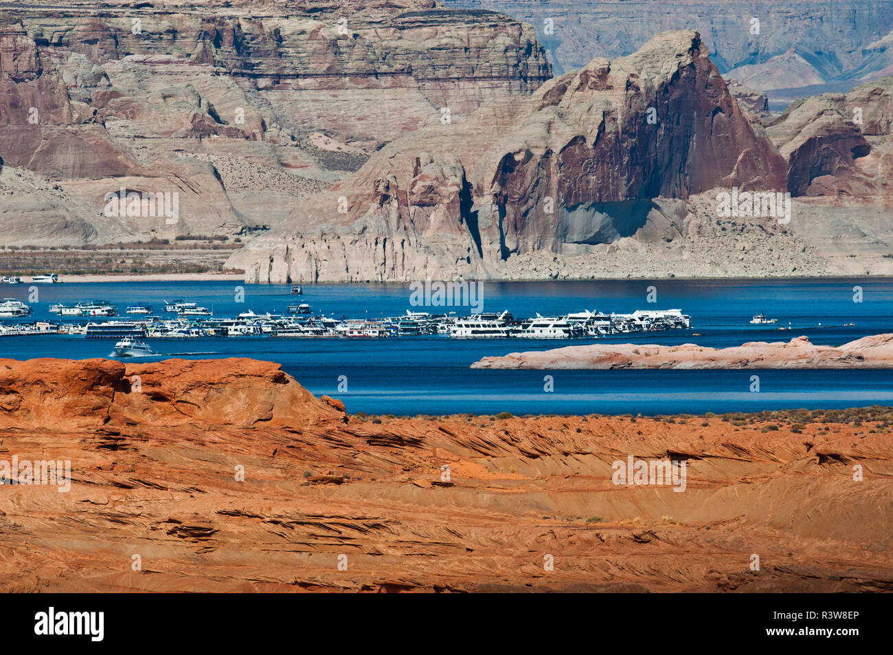 USA, Arizona, Page, Lac Powell, marinas, de Wahweap donnent sur Banque D'Images