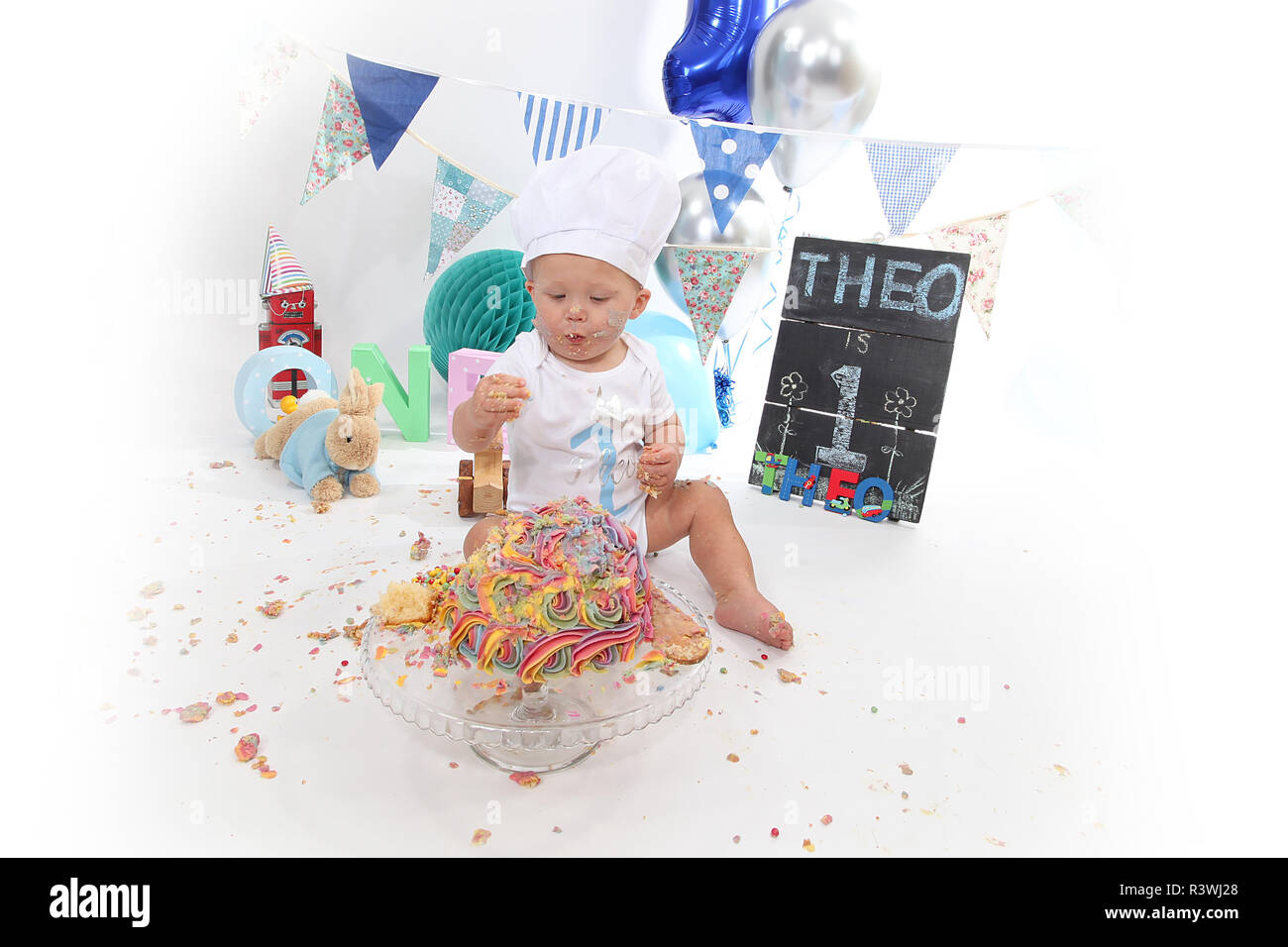 1 ans tout-petit gâteau, gâteau d'anniversaire smash Banque D'Images