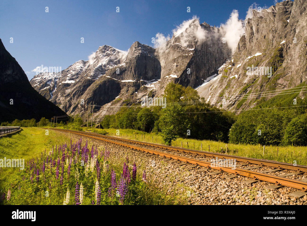 Mur de Troll, de montagnes rocheuse verticale la plus forte en Europe, Etats-Unis Banque D'Images