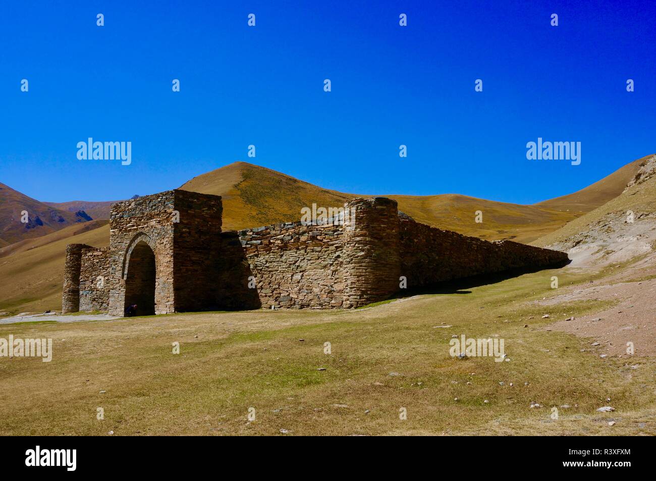 Une vue de Tash Rabat dans le sud du Kirghizistan Banque D'Images