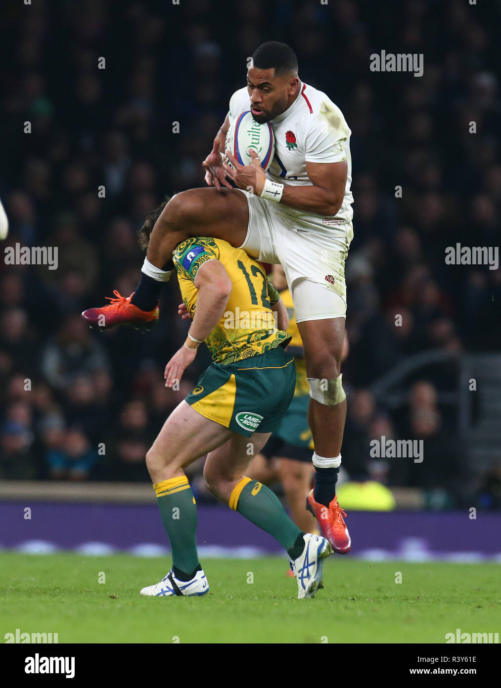 Londres, Royaume-Uni, 24 novembre, 2018 Joe Cokanasiga de l'Angleterre pendant 183 International entre l'Angleterre et l'Australie à Twickenham , , Londres, Angleterre le 24 Nov 2018. Action Crédit photo : Action Crédit C Sport Sport Foto/Alamy Live News Banque D'Images Londres, Royaume-Uni, 24 novembre, 2018 Joe Cokanasiga de l'Angleterre pendant 183 International entre l'Angleterre et l'Australie à Twickenham , , Londres, Angleterre le 24 Nov 2018. Action Crédit photo : Action Crédit C Sport Sport Foto/Alamy Live News Banque D'Images