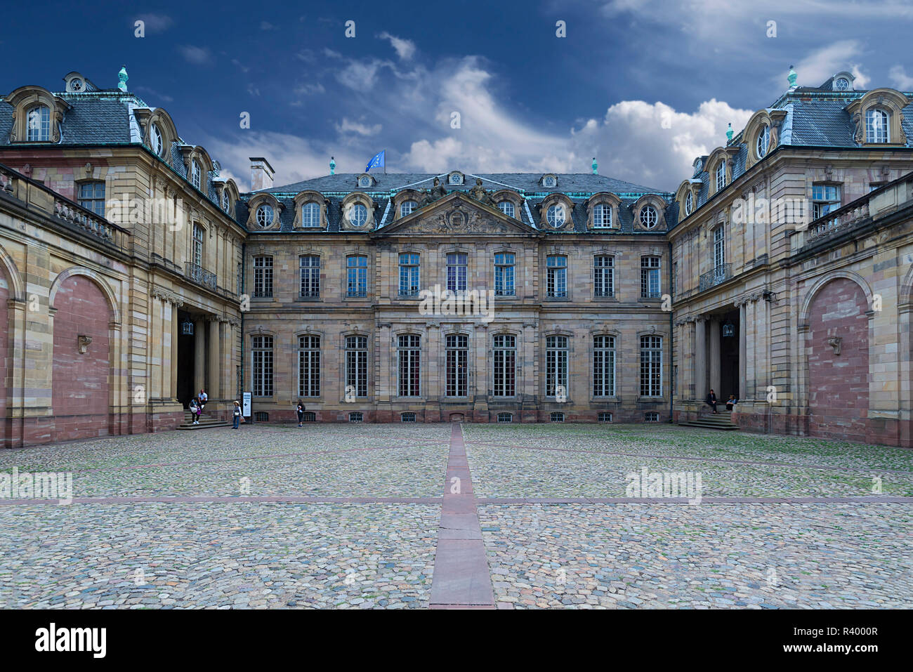 Palais Rohan, l'architecture baroque, aujourd'hui Musée archéologique, Strasbourg, Alsace, France Banque D'Images