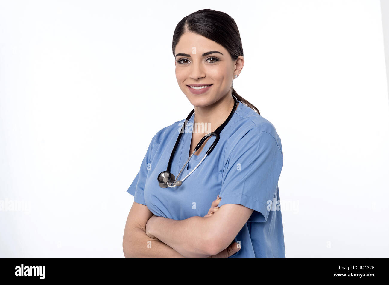 Jeune femme médecin confiant Banque D'Images