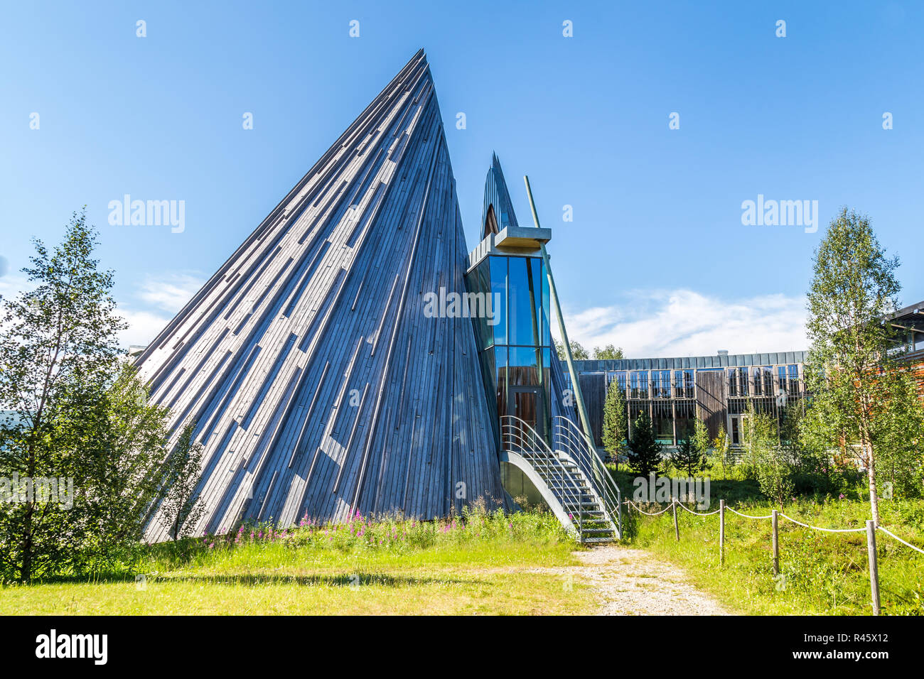 KARASJOK, NORVÈGE - 24 juillet 2016 : Le Parlement Sami (Samediggi Sametinget). Le parlement est l'organe de représentation pour les Samis de Norvège. L Banque D'Images