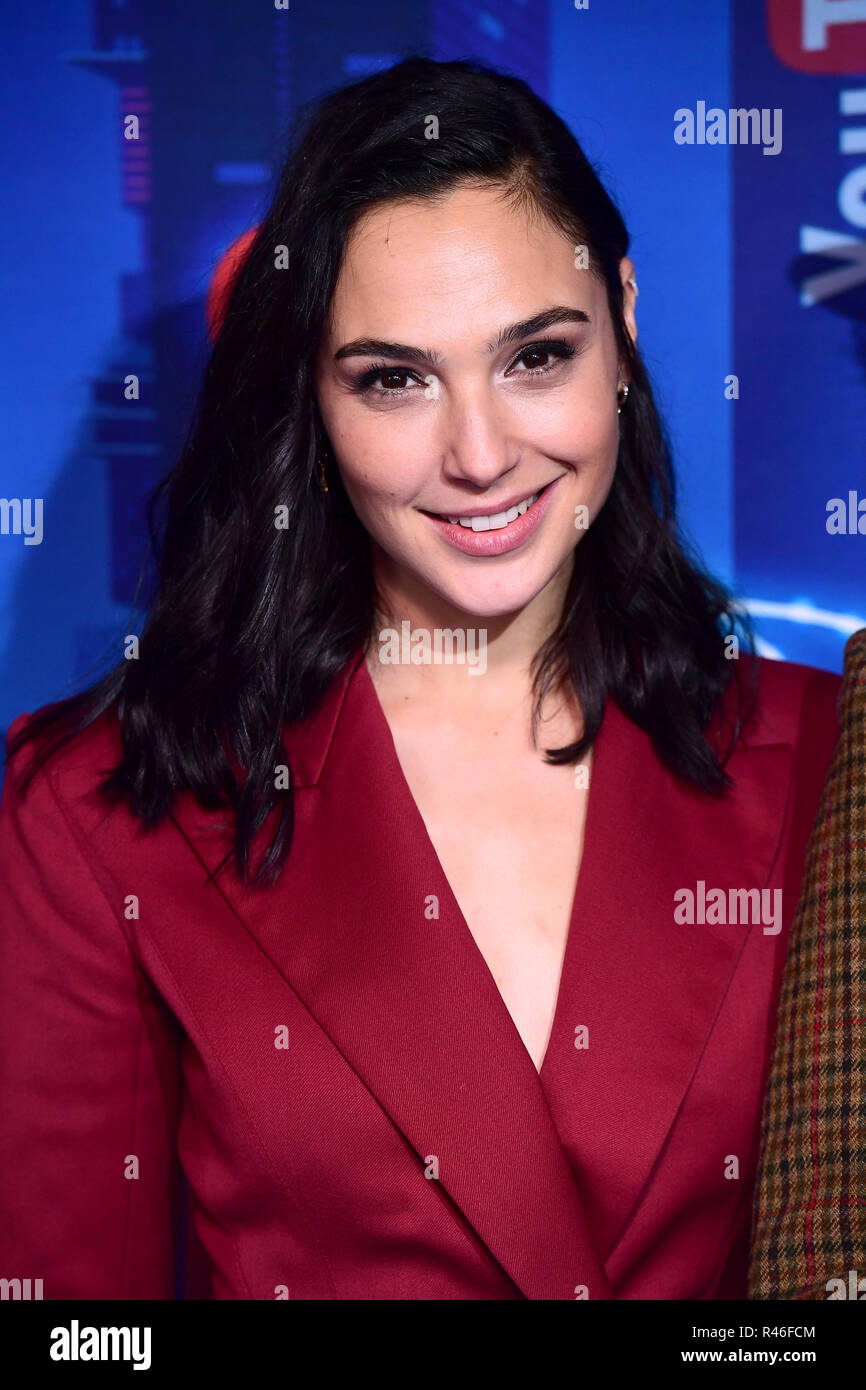 Gal Gadot participant à la Ralph casse la première européenne de l'Internet s'est tenue au Curzon Mayfair, Londres. Banque D'Images