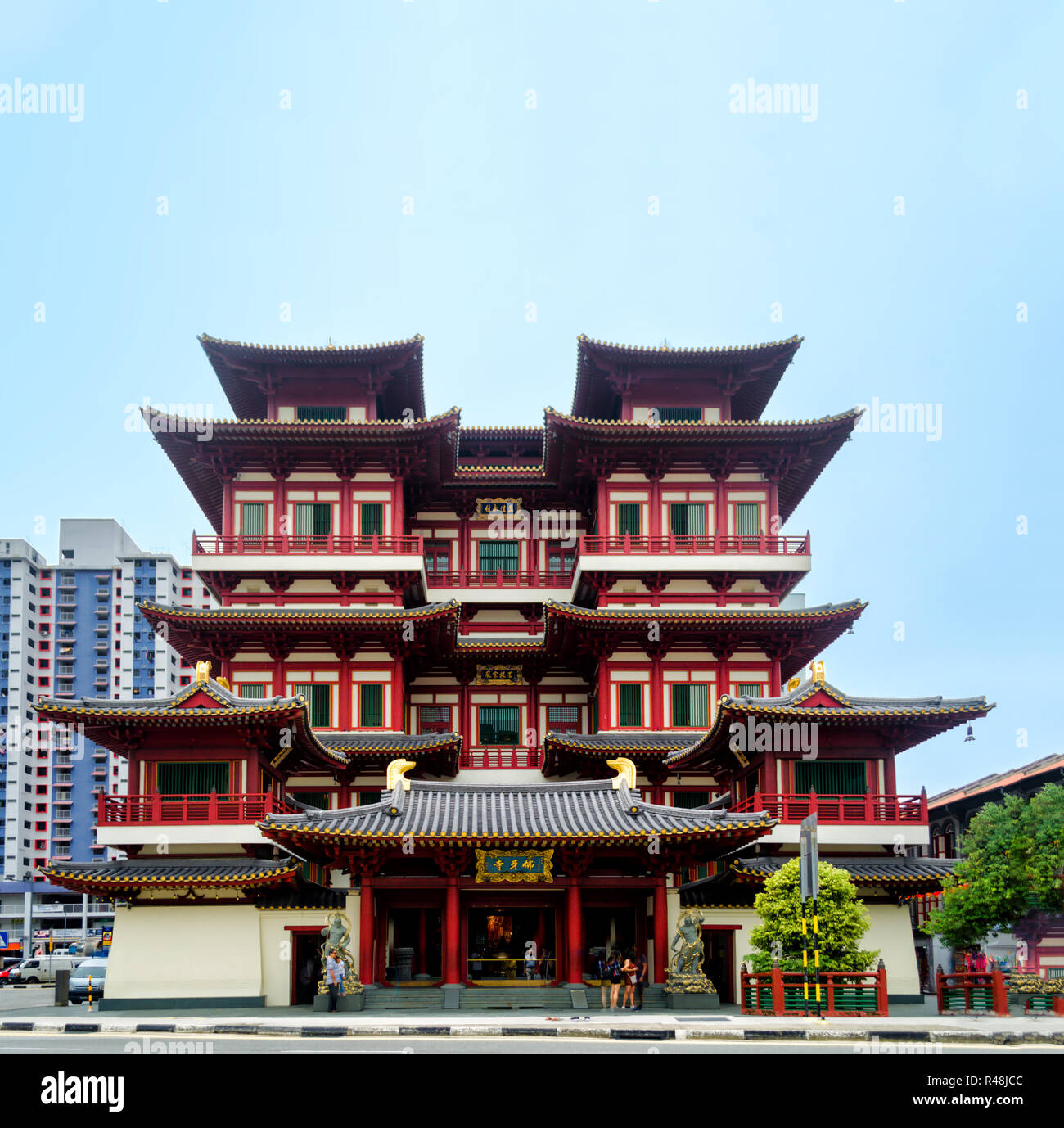 Belle vue de Buddha Tooth Relic Temple à Singapour Banque D'Images