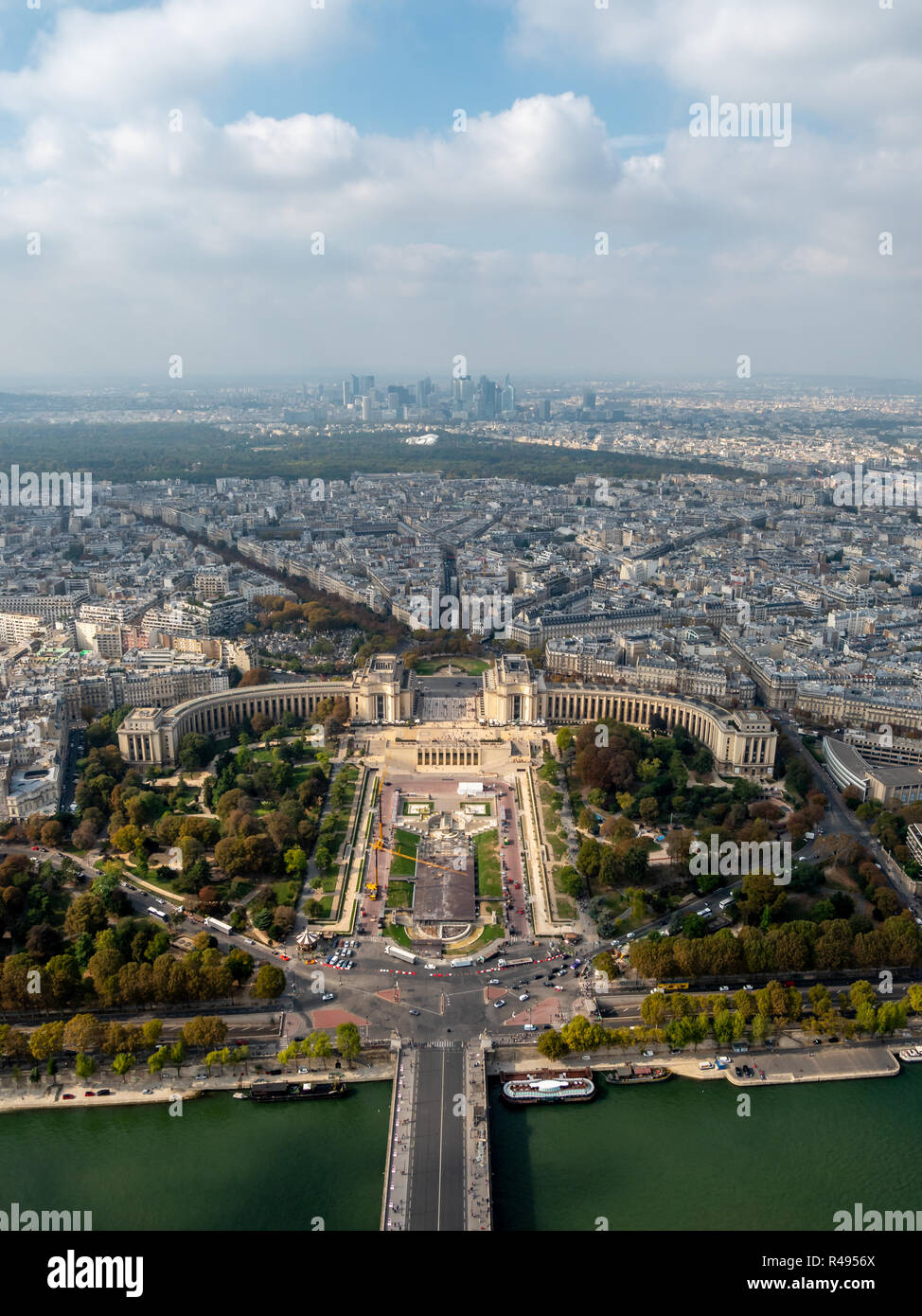 Vue sur le Musée national de la Marine depuis le sommet de la Tour Eiffel Banque D'Images
