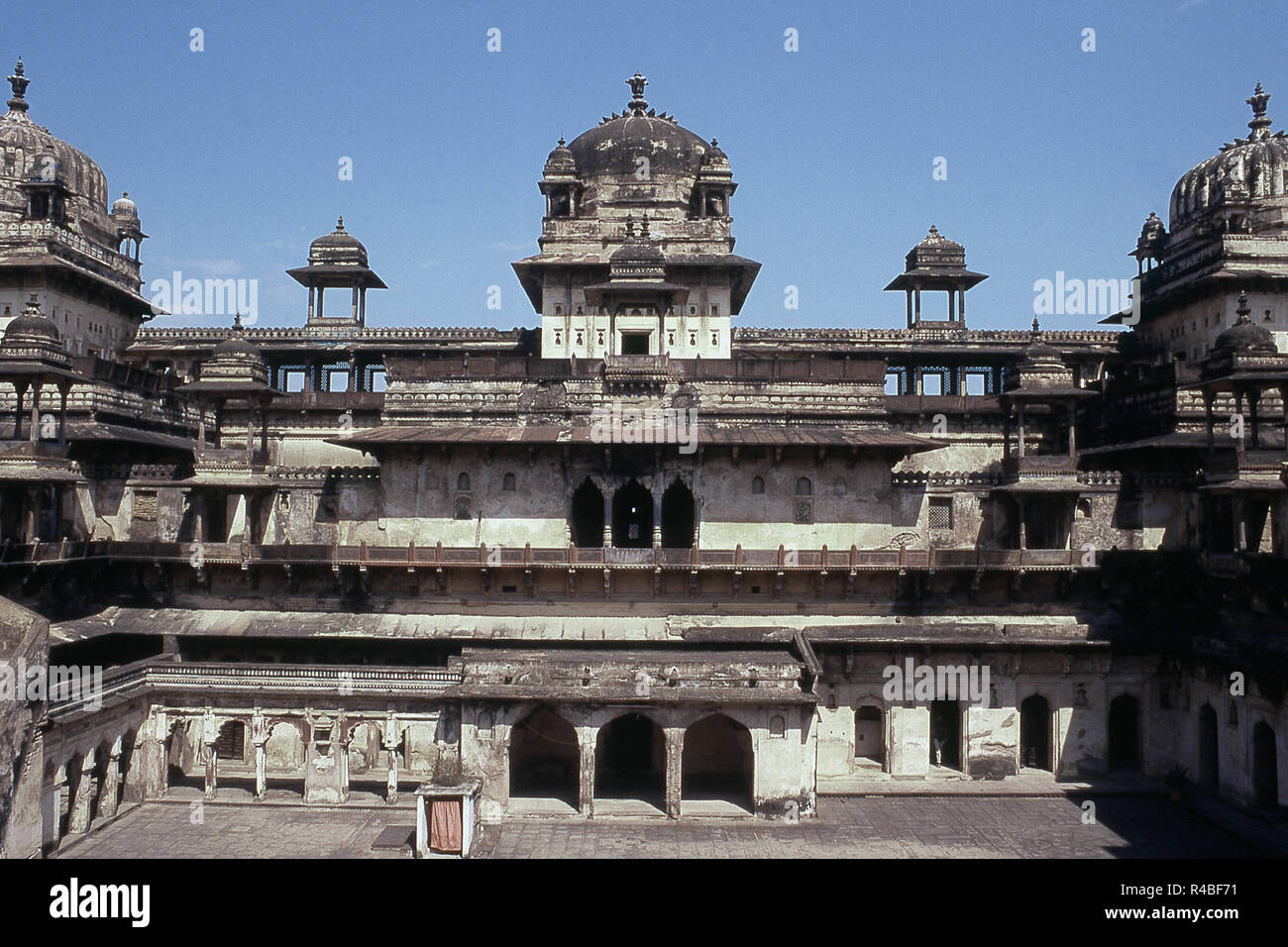 Structure de Jahangir Mahal, Orchha, Madhya Pradesh, Inde, Asie Banque D'Images
