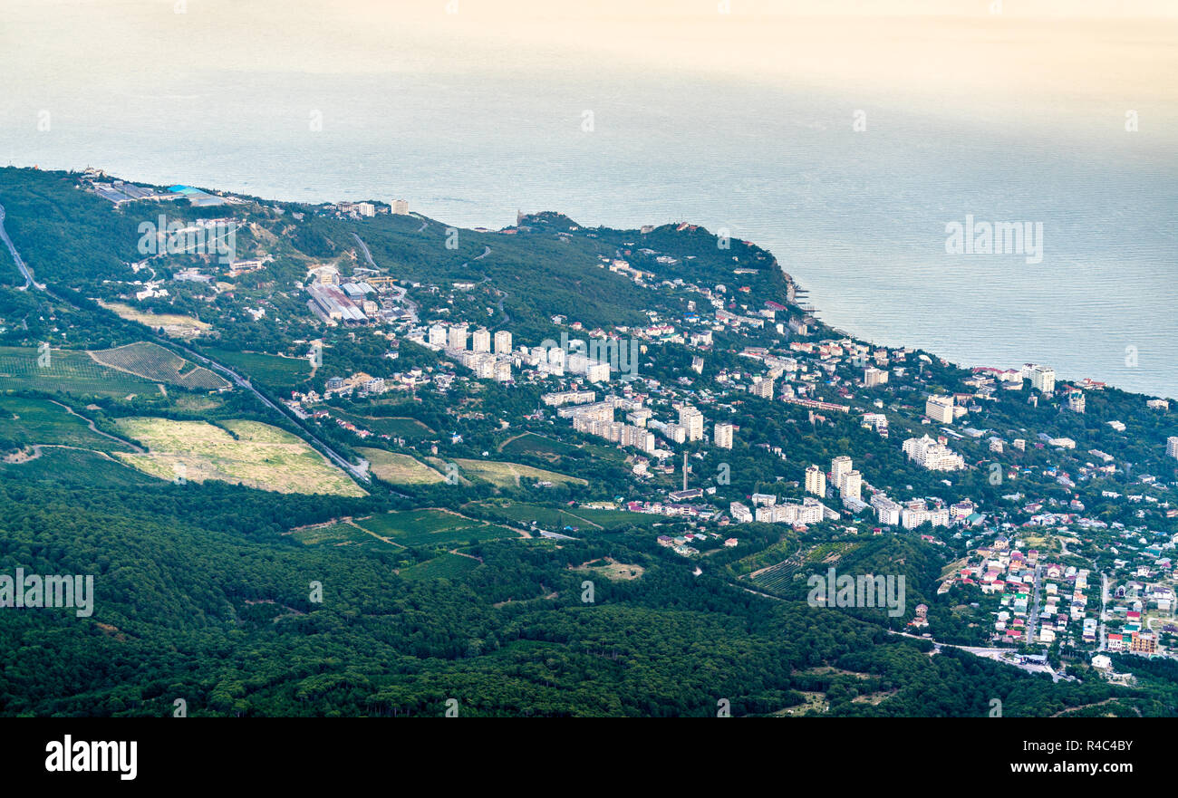 Vue sur montagne Ai-Petri de Yalta en Crimée Banque D'Images