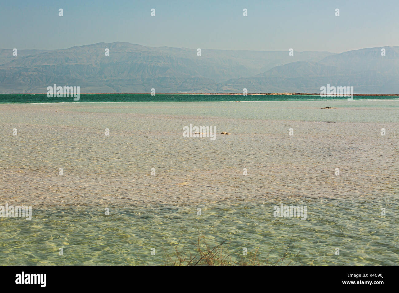 Magnifique photo côte de la Mer Morte , Israël . Banque D'Images