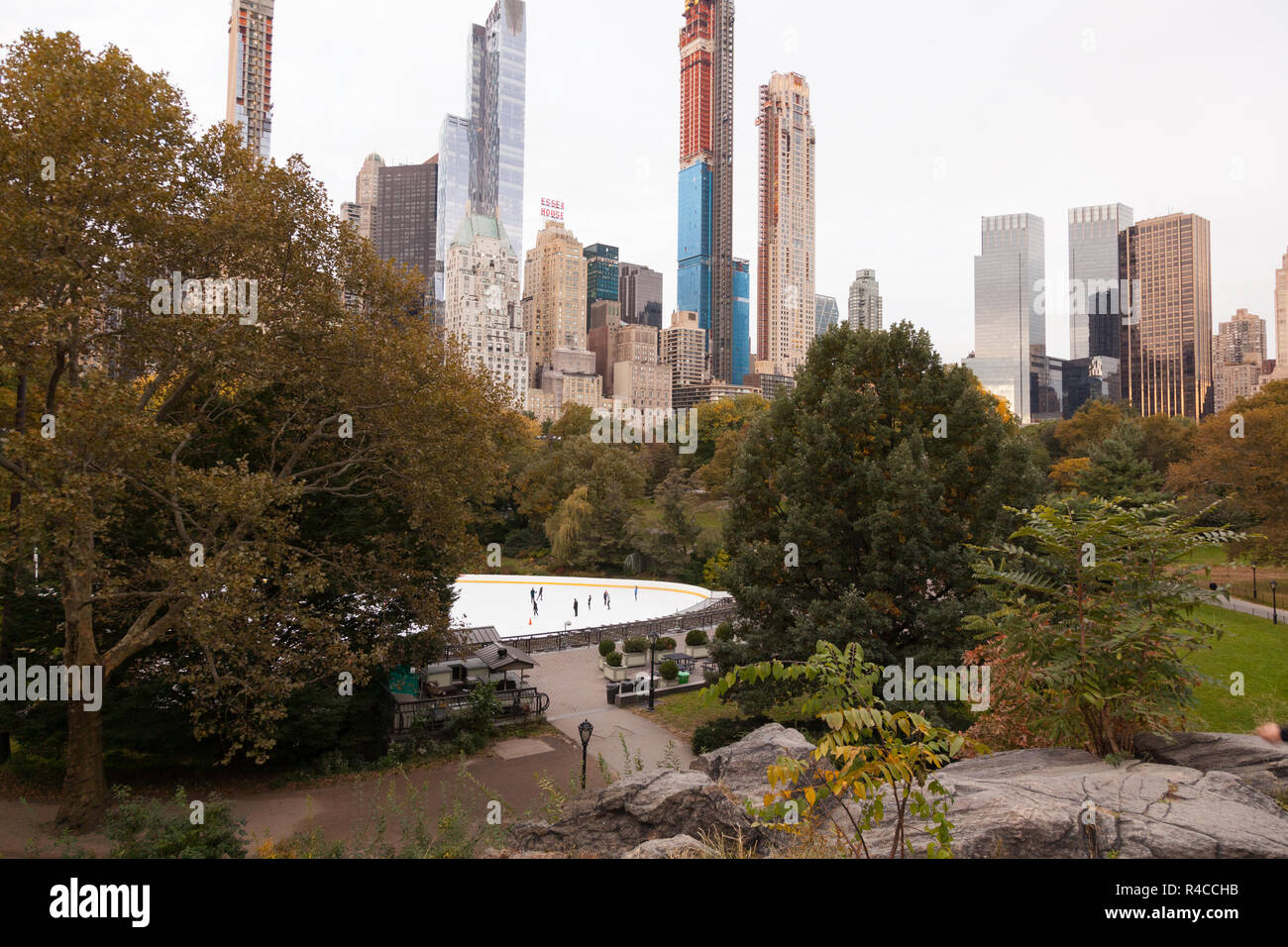 Le Trump Woolman patinoire dans Central Park, New York City, États-Unis d'Amérique. Banque D'Images