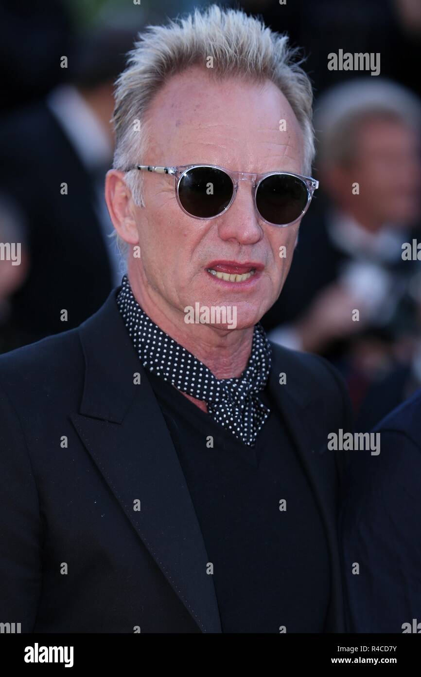 CANNES, FRANCE - 19 MAI 2018 : Sting, marche le tapis rouge avant de 'l'homme qui a tué Don Quichotte" au 71e Festival de Cannes Banque D'Images