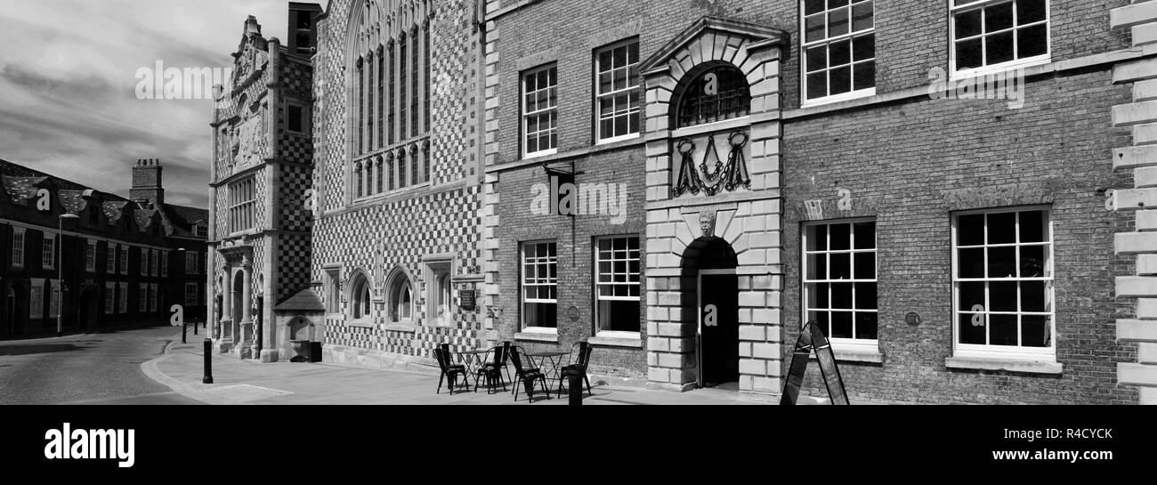 L'hôtel de ville et la Trinity Guildhall, Kings Lynn, Norfolk, England, UK Banque D'Images