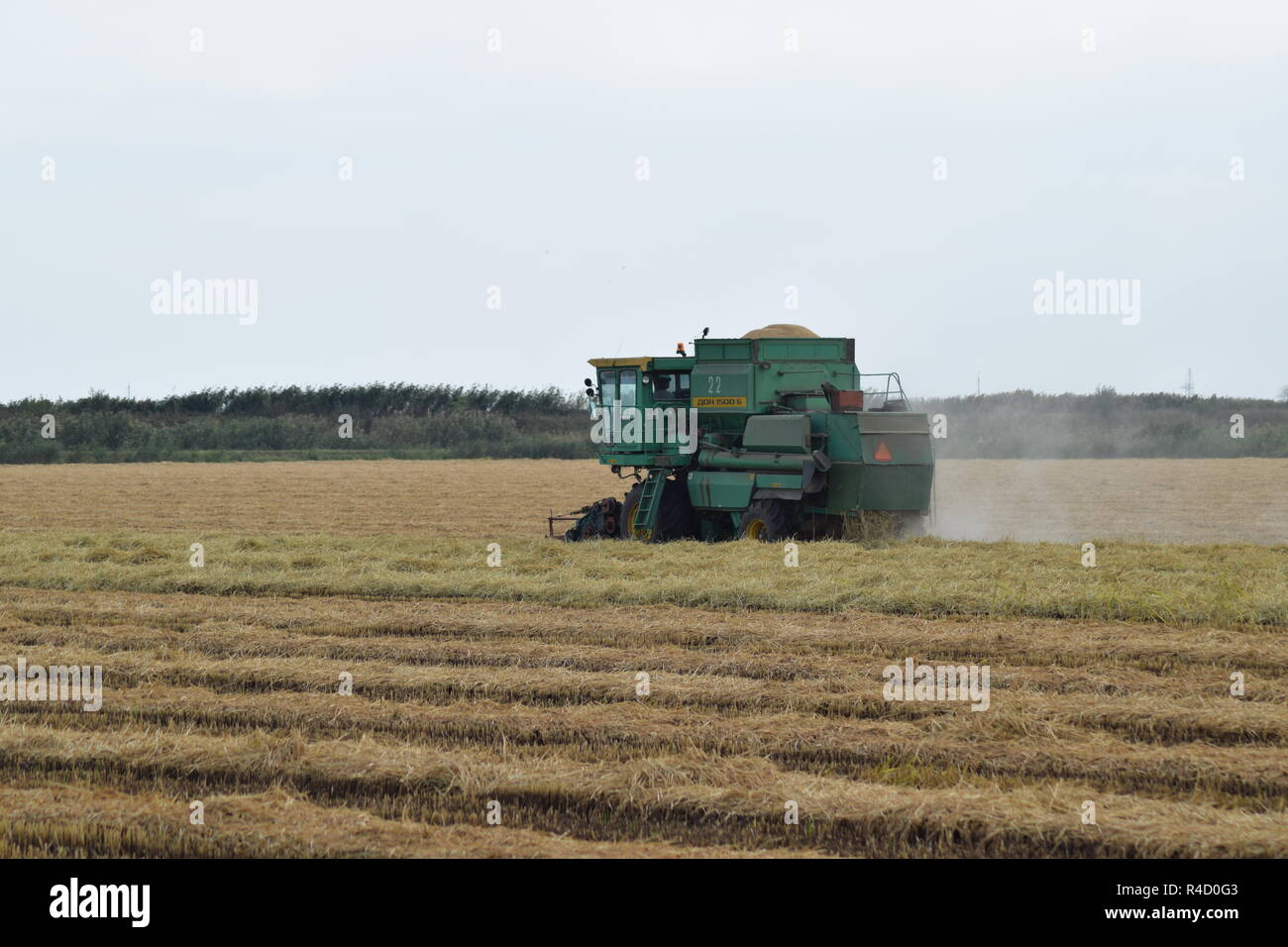 Moissonneuses-batteuses Don. Les machines agricoles. Banque D'Images
