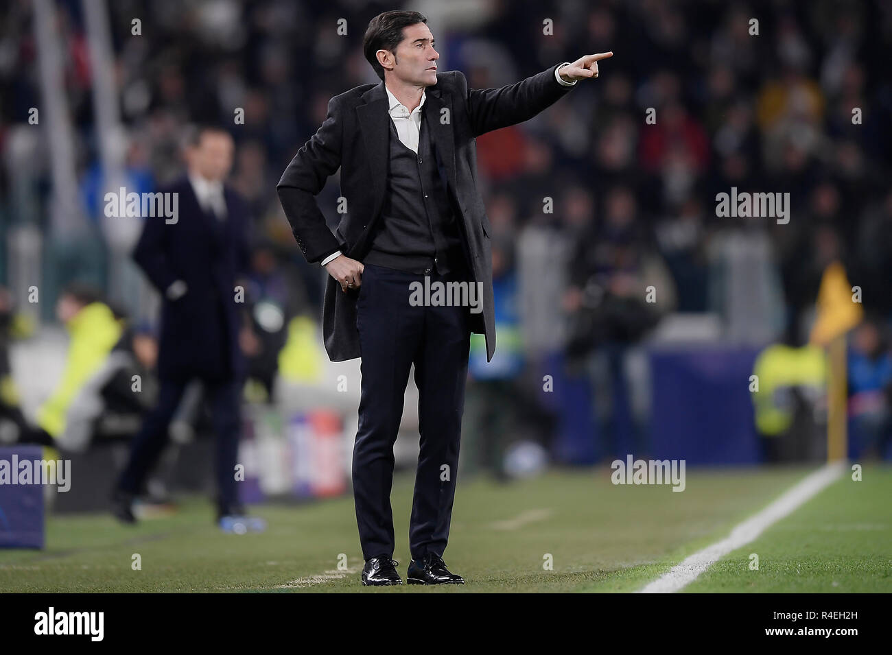 Turin, Italie. 27 novembre 2018. photo:Marcelino (Valence CF) Photo LaPresse - Fabio Ferrari 27 novembre 2018 Turin, Italie sports football Juventus FC vs Valencia - Ligue des Champions 2018 2019 - Allianz Stadium - Groupe H. Dans le pic:Marcelino (Valence CF) Credit : LaPresse/Alamy Live News Banque D'Images