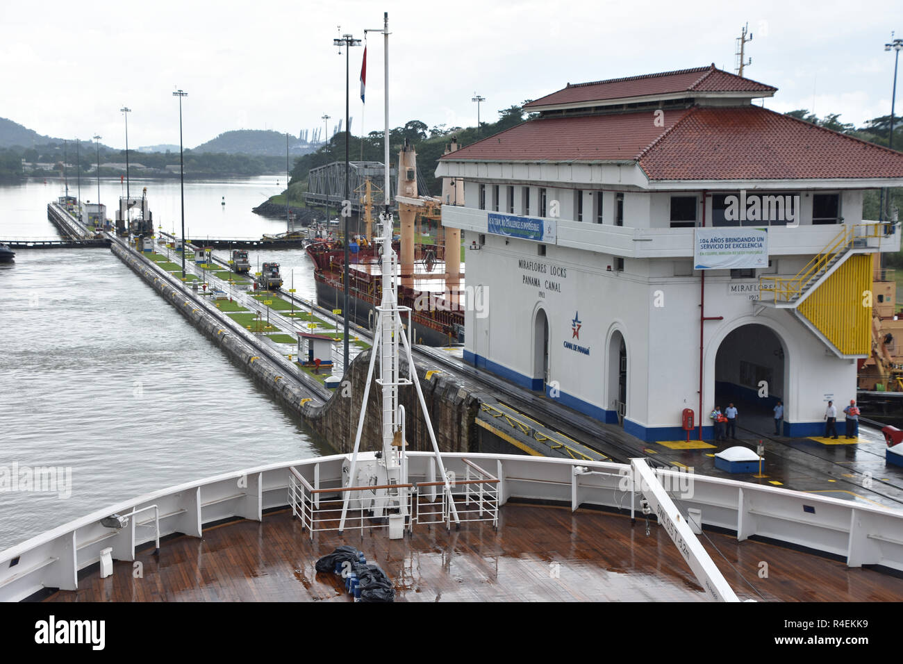 Écluses Miraflores. Canal de Panama. Vue d'un paquebot Banque D'Images