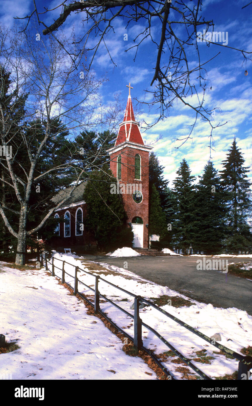 Saint Patrick - active la plus ancienne église catholique romaine (1808) - Newcastle, Maine, USA Banque D'Images