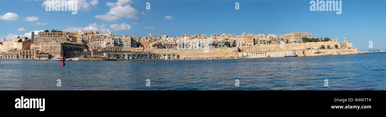 Malte Grand port vue panoramique de la Valette et du jardin supérieur de Baraka - Marsamxett - vue Floriana - Mer méditerranée Banque D'Images