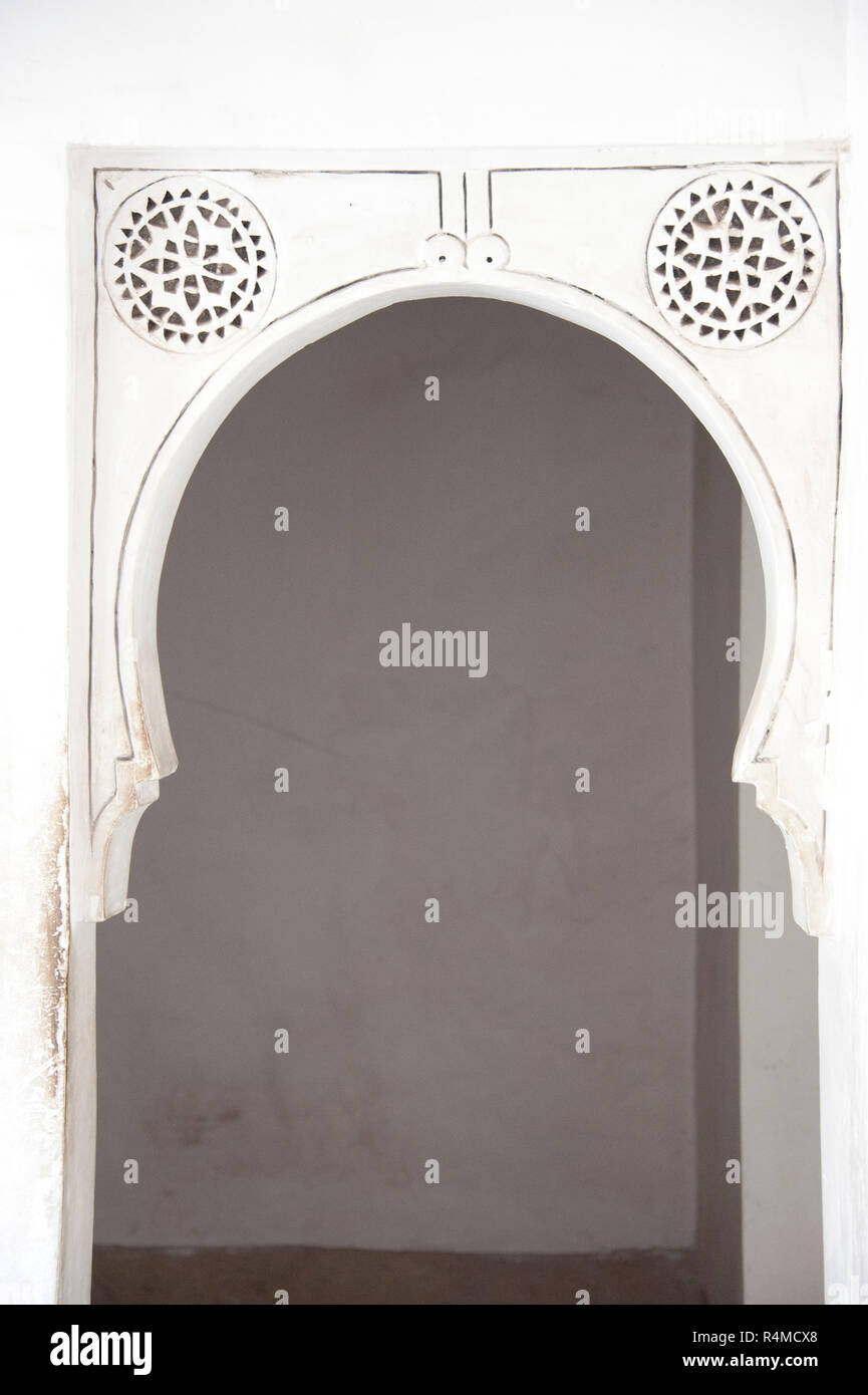 18-04-11. Marrakech, Maroc. Les détails architecturaux de la Medersa Ben Youssef est un collège islamique à Marrakech, Maroc. Photo © Simon Grosset Banque D'Images