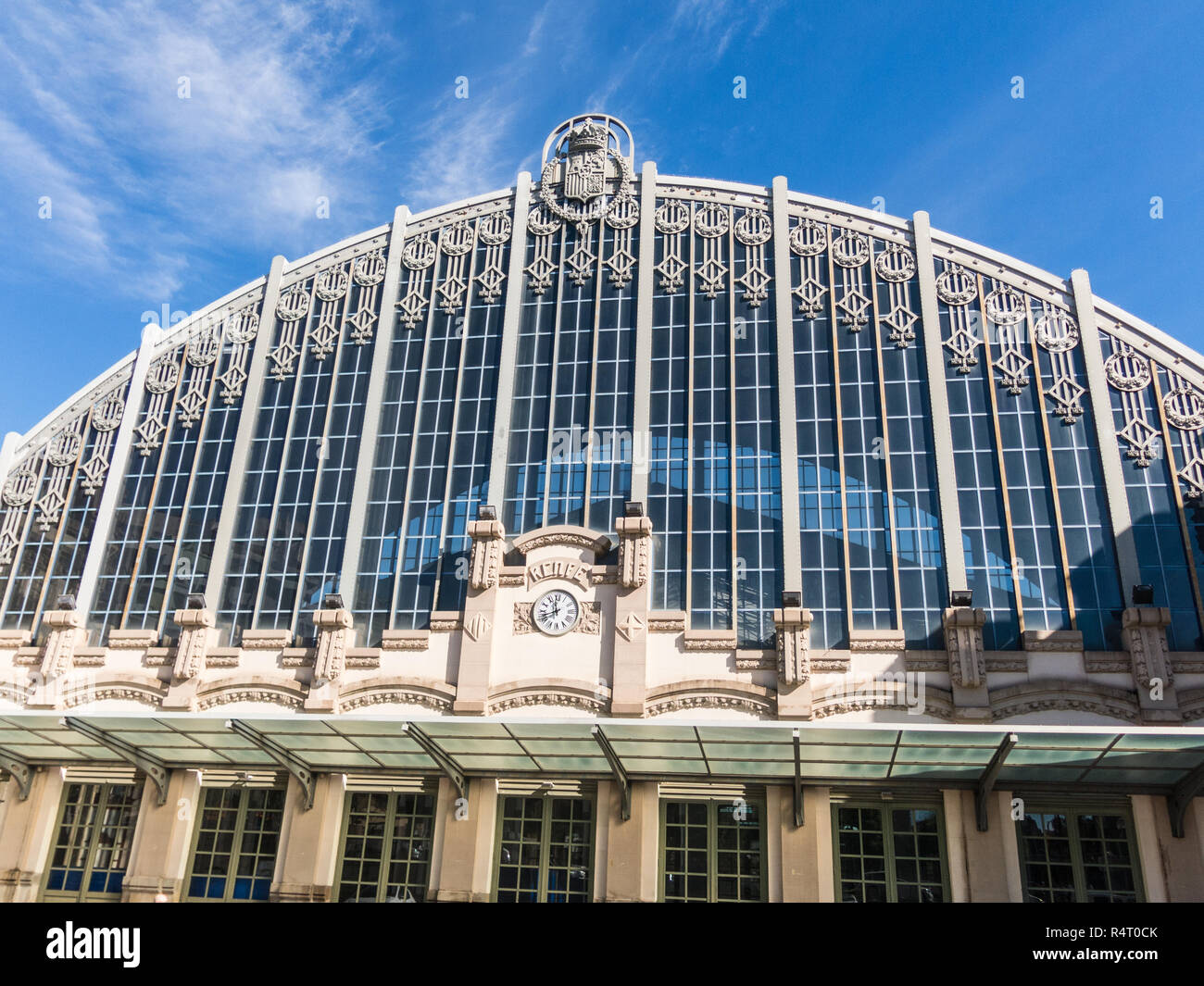 Le Nord Starion (Estacion del Norte en espagnol), la principale gare routière de Barcelone, Catalogne, Espagne. Il a des connexions avec les principales gares de S Banque D'Images