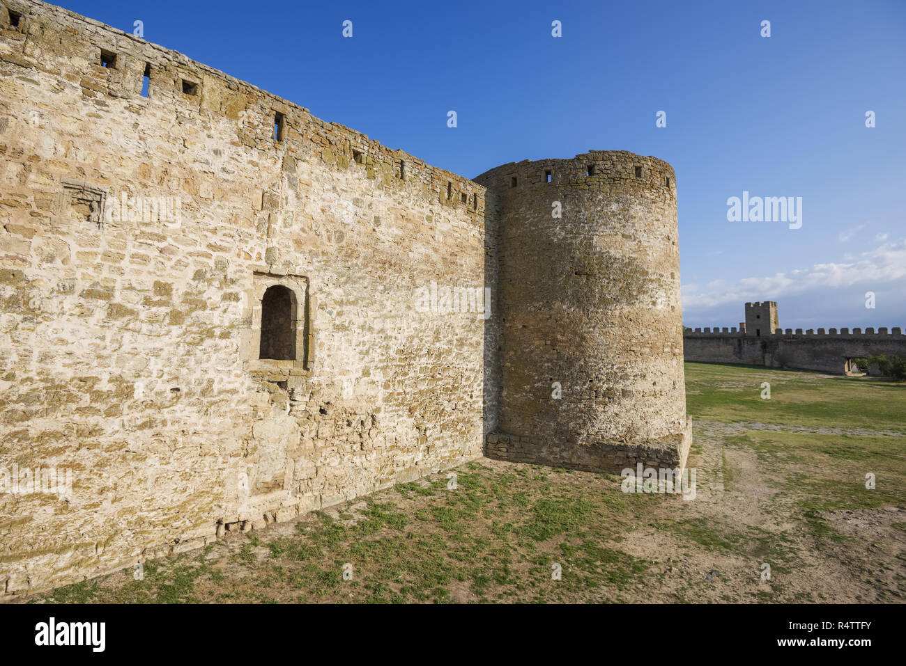 Mur de défense et la tour de la forteresse de l'Akkerman ou White Rock fortress, Belgorod-Dnestrovskiy, Odessa, Ukraine Banque D'Images