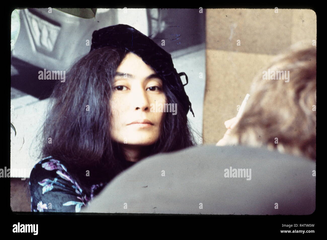 Selfridges Oxford Street, Londres, Grande-Bretagne - 1971, (Photo Gijsbert Hanekroot) *** légende locale *** beatles Yoko Ono Banque D'Images