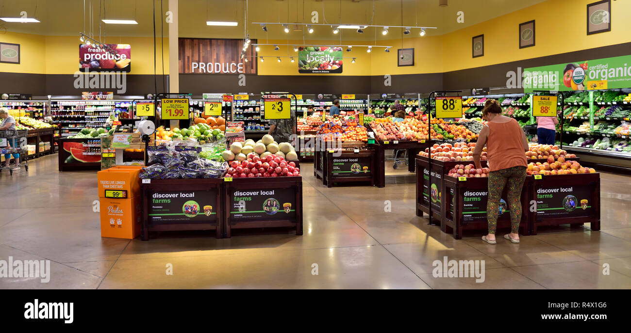 Section des fruits dans un supermarché américain, Arizona, USA Banque D'Images