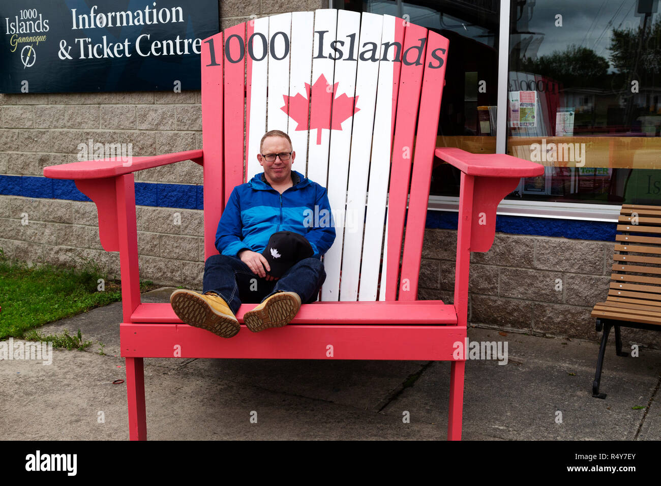 Une grande place à Gananoque en Ontario, Canada. La ville est considérée comme une passerelle vers la région des Mille-Îles, à la frontière des États-Unis et du Canada. Banque D'Images