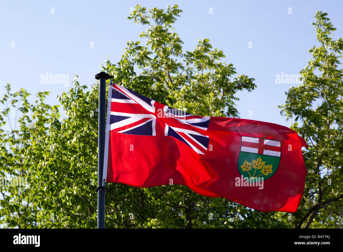 Drapeau provincial de l'ontario Banque de photographies et d’images à ...