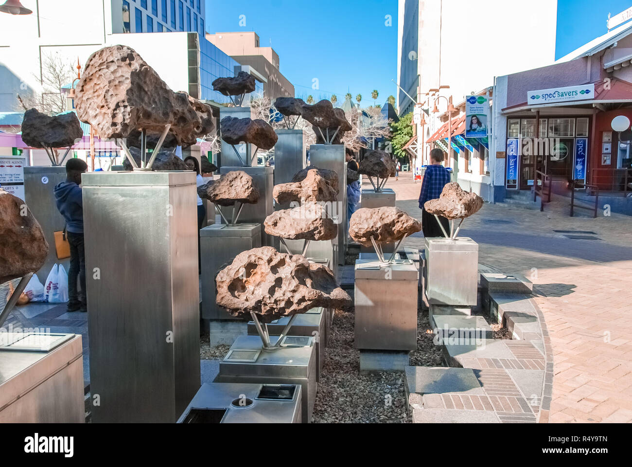 Gabaon météorites dans Post Street Mall, Windhoek, Namibie, Afrique Banque D'Images